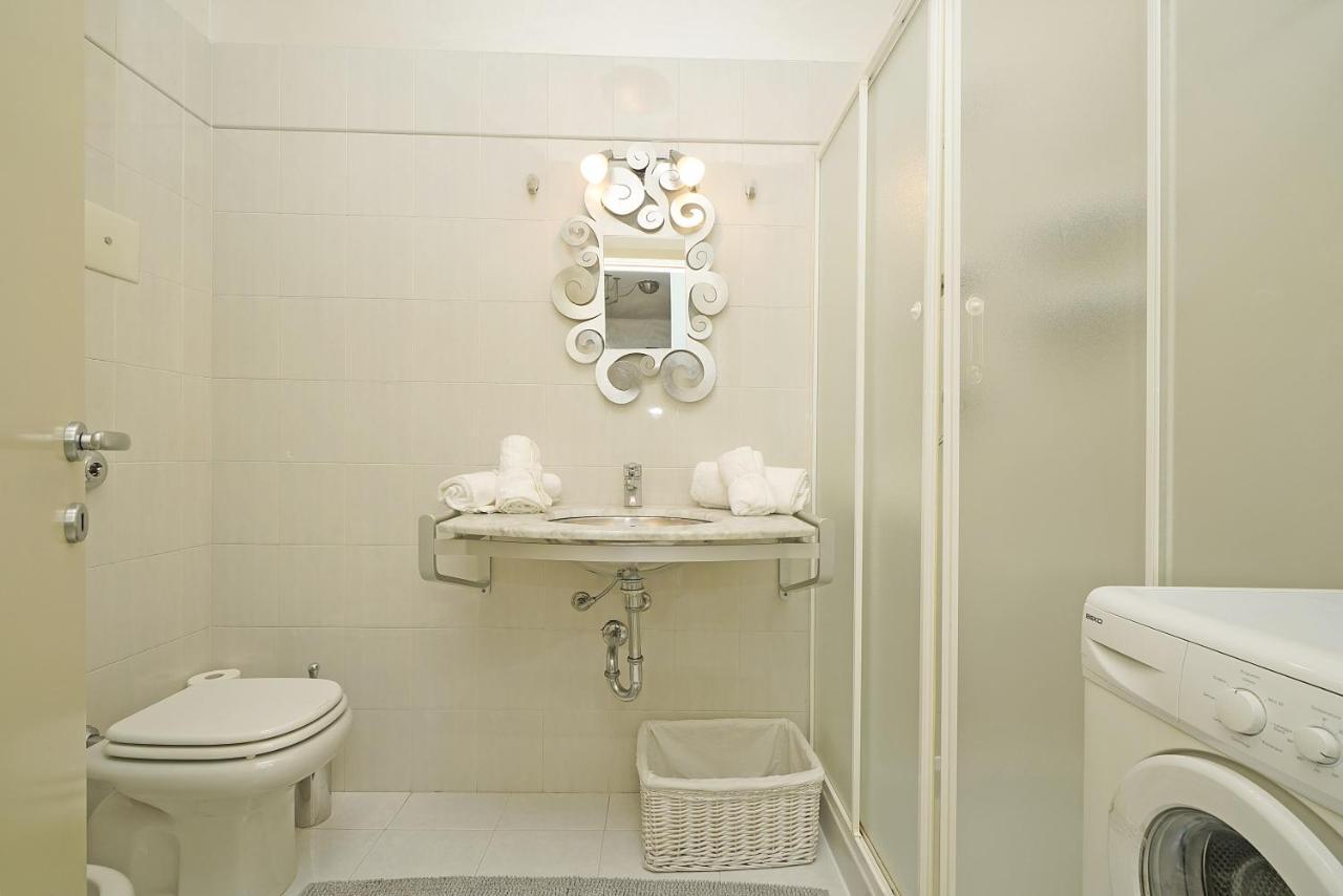 Appartement Casa Rudi - Gardagate à Sirmione Extérieur photo